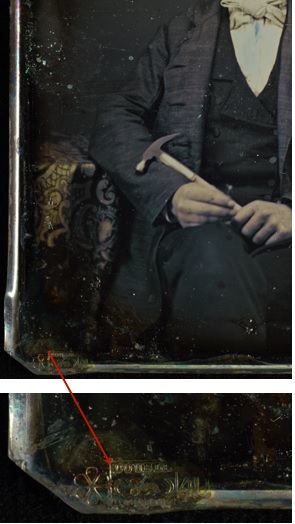 A partial image of a man holding a hammer. At the bottom left corner there is a plate mark. A close-up of a daguerreotype plate mark. It depicts a six-petal flower, 'DOUBLÉ', a lamb with a cross, the name 'A.GAUDIN' and the number 40.